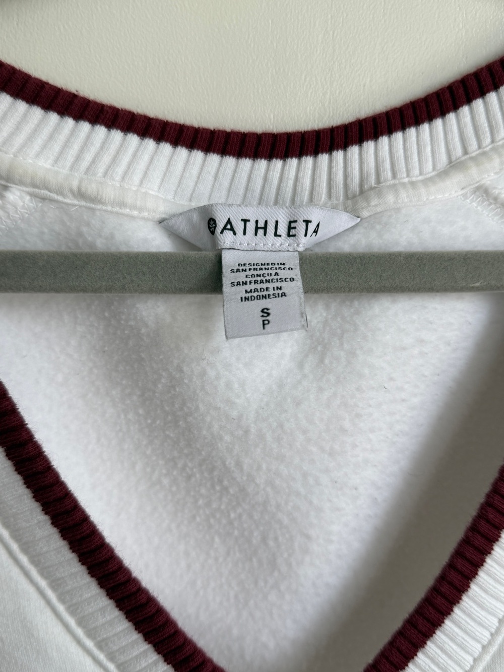 Athleta White V-Neck Sweater with Maroon Trim - Picture 9 of 10